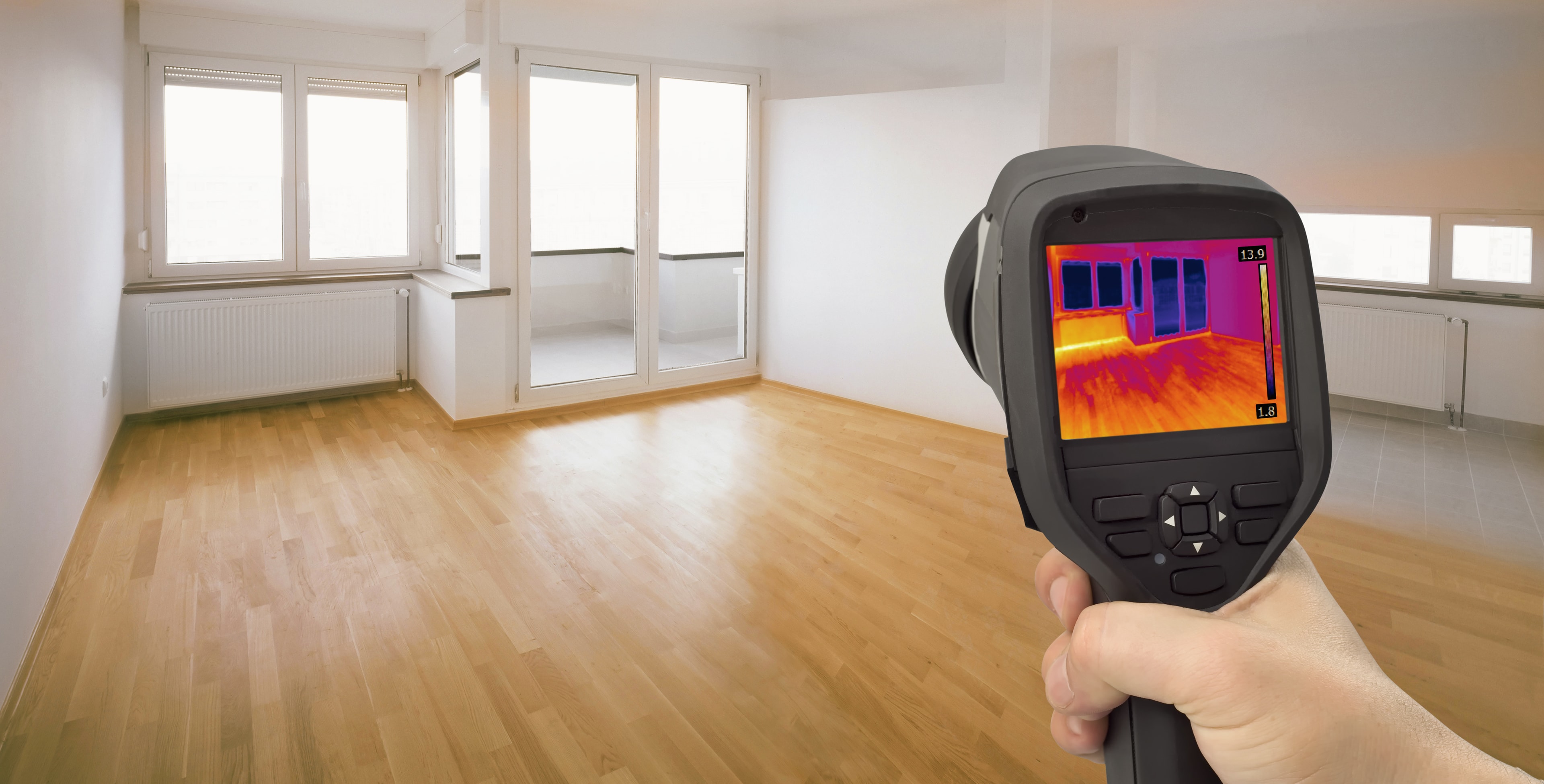 Thermal,Image,Of,Heat,Leak,Thru,Windows